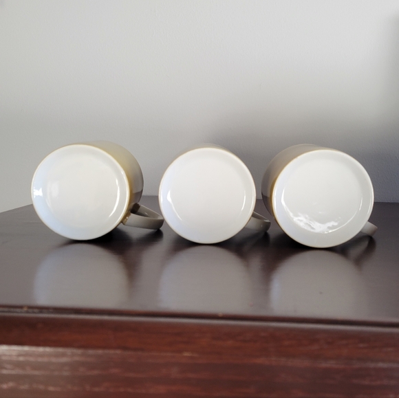 Vintage Mid Century Tan White Tea Coffee Porcelain Mugs, Set of 3 - 10oz - Picture 7 of 7